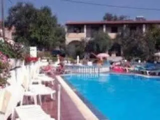 Leftis Romantica Moraitika