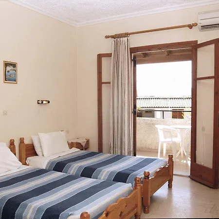 Leftis Romantica Aparthotel 2*